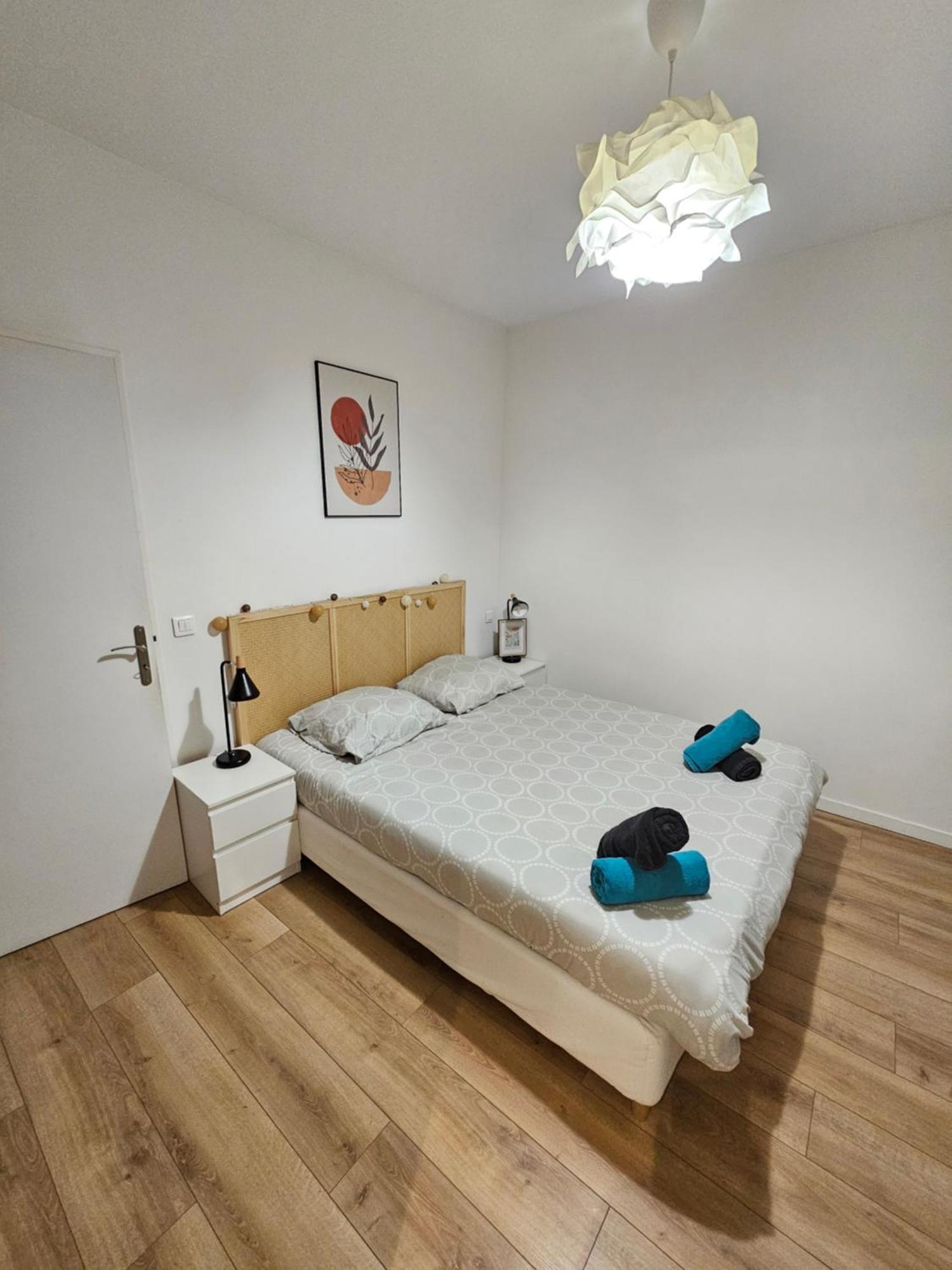 *Appartement Moderne/2 Minutes Du Metro* Saint-Ouen  Buitenkant foto
